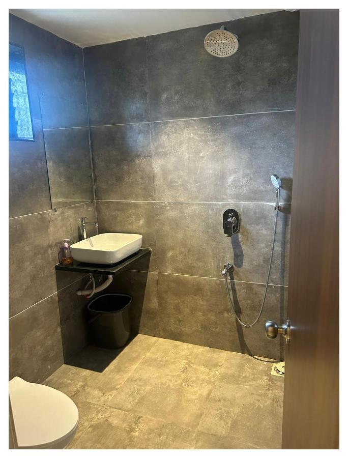イガットプリ Manas 3Bhk Infinity Viewヴィラ エクステリア 写真