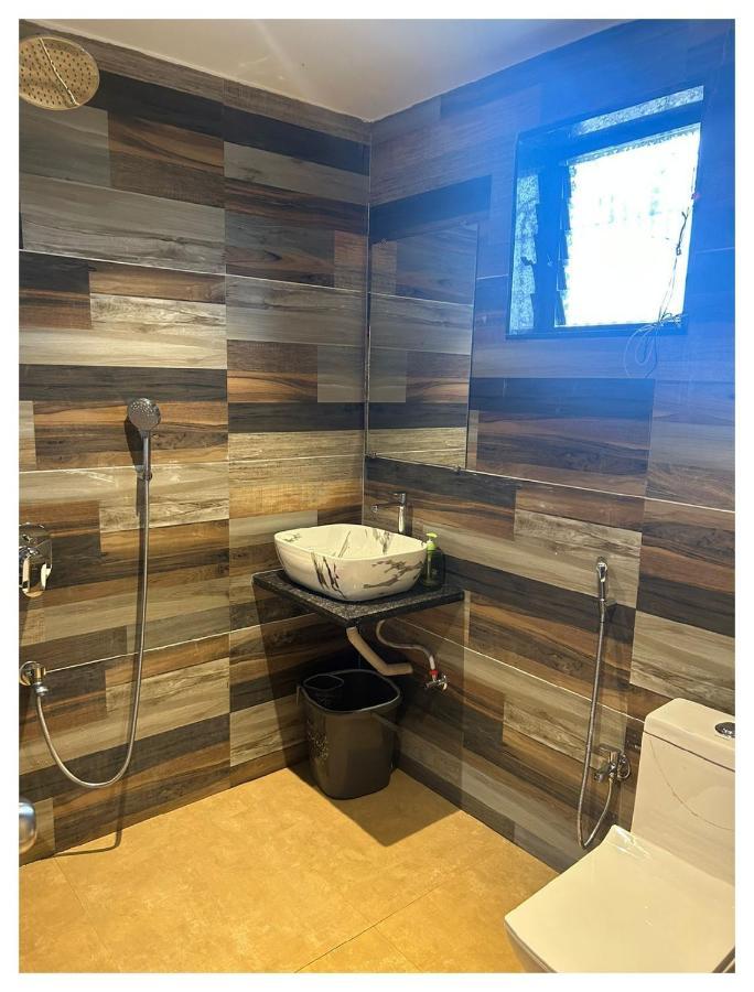 イガットプリ Manas 3Bhk Infinity Viewヴィラ エクステリア 写真